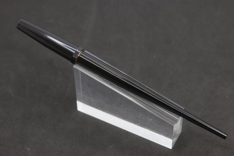 Pilot Super Quality Black Desk Fountain Pen Steel EF Nib