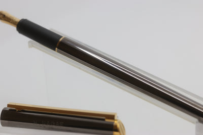 Dunhill Black Chrome Lacquer Fountain Pen 14k Gold EF Nib