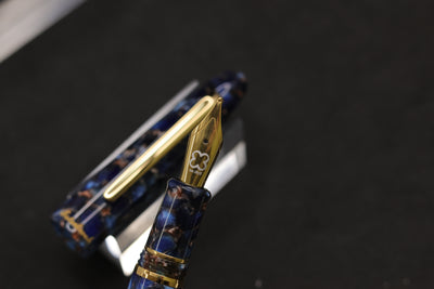 Esterbrook Estie Fountain Pen - Nouveau Bleu / Gold Trim