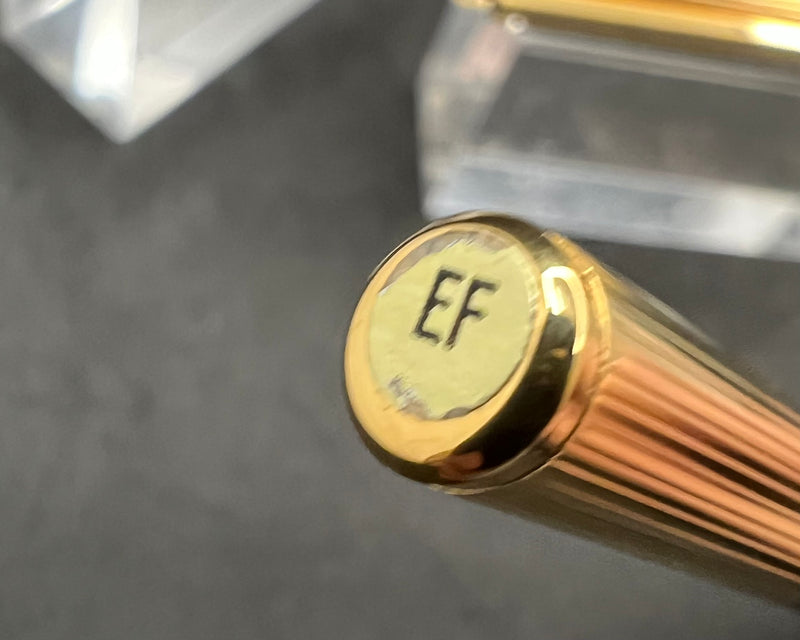 Dunhill Gold Fountain Pen 14K Gold EF Nib